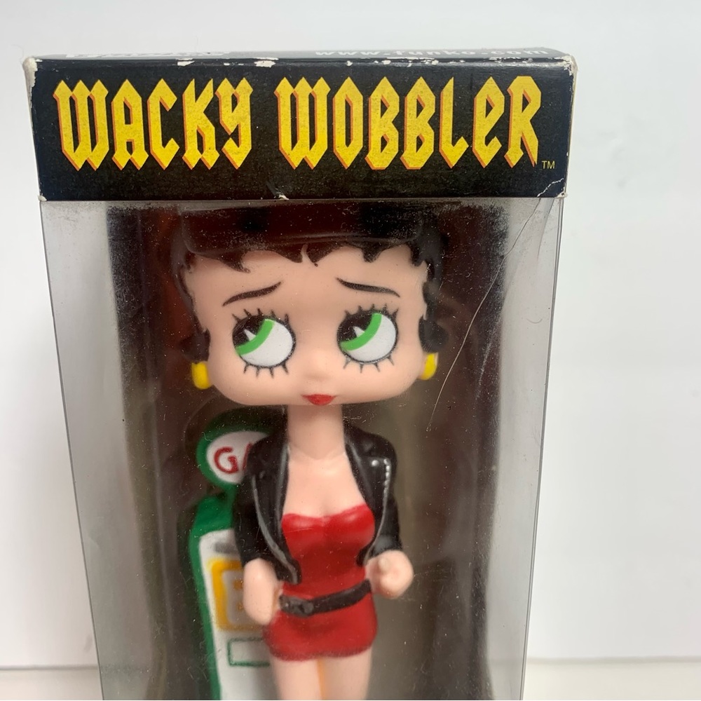 Funko Betty “Biker” Boop Wacky Wobbler. collectible Betty Boop bobble head - Picture 2 of 15